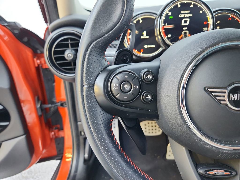 Used 2021 MINI Cooper S w/ Driver Assistance Package image 29