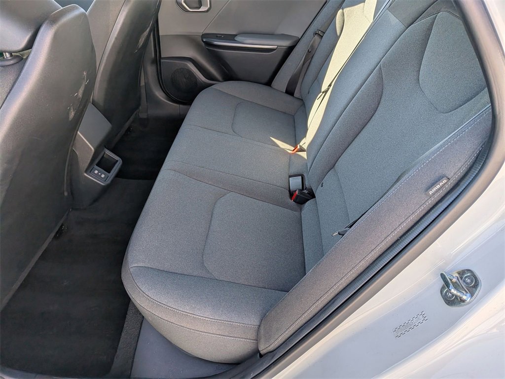 Used 2025 Kia K4 LXS image 24