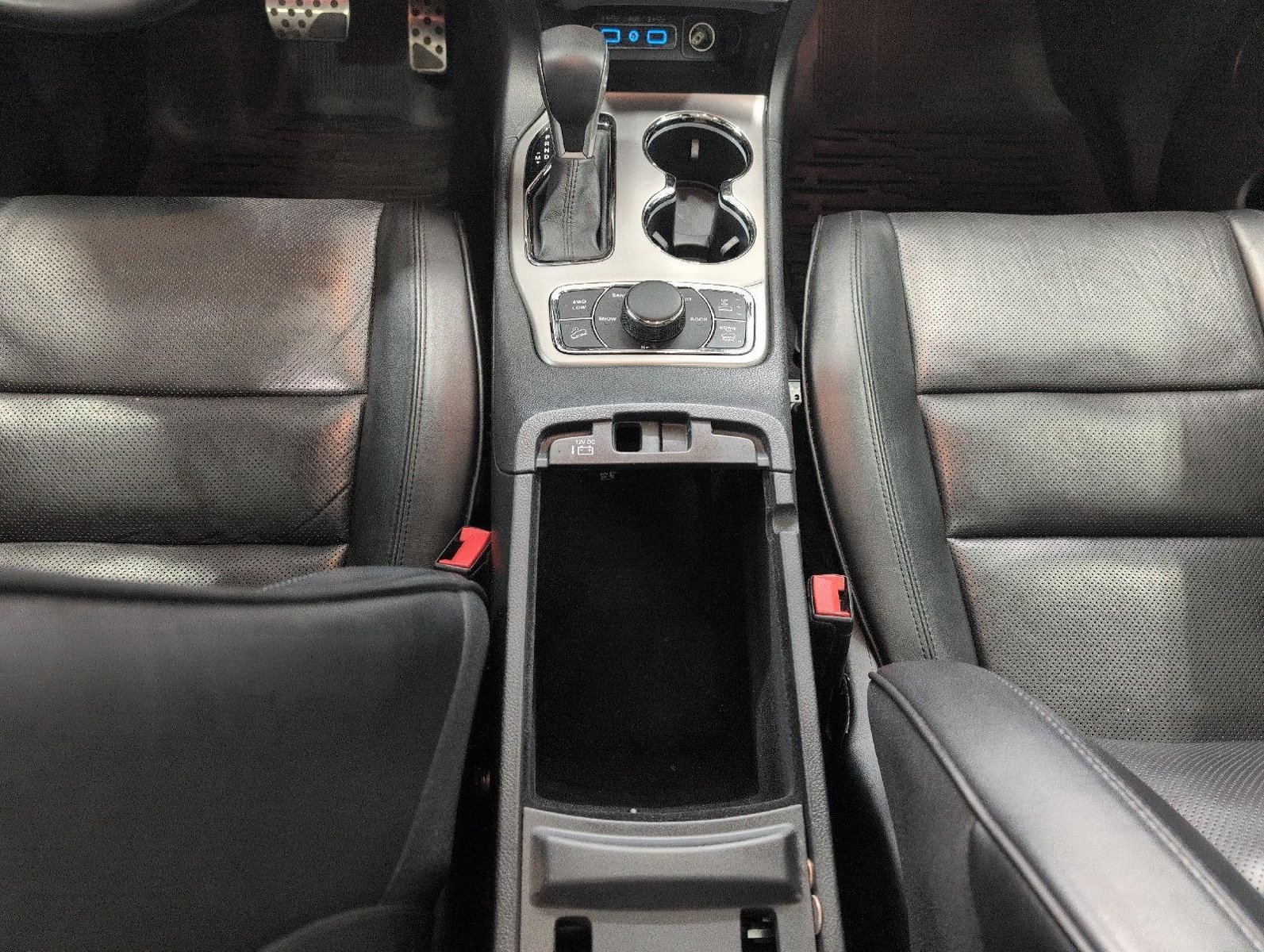 Used 2021 Jeep Grand Cherokee High Altitude AWD/4WD image 18