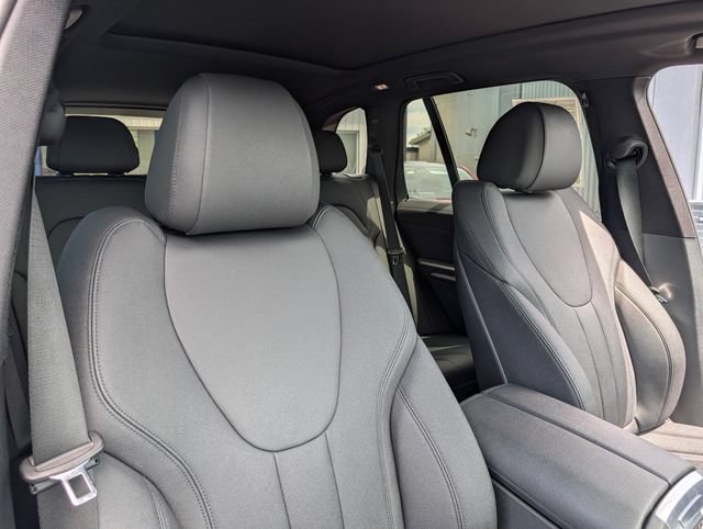 Used 2021 BMW X5 xDrive40i w/ Convenience Package AWD/4WD image 13