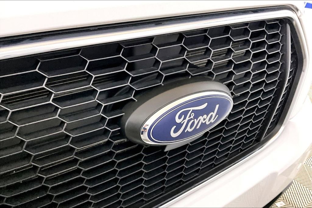 Certified 2024 Ford Transit 350 XLT RWD image 23