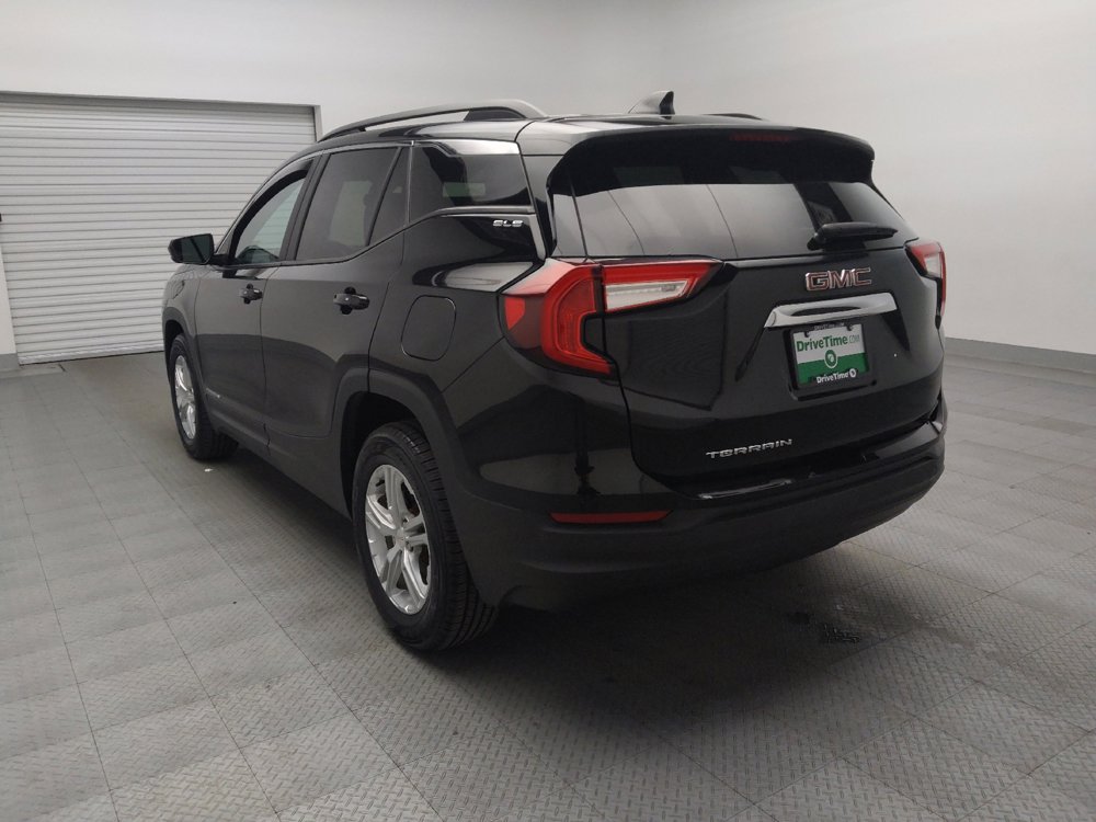Used 2023 GMC Terrain SLE w/ Driver Convenience Package image 5