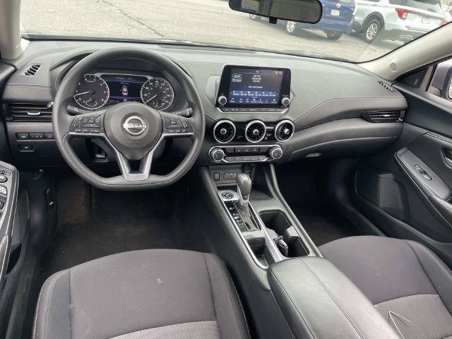 Used 2024 Nissan Sentra SV FWD image 15