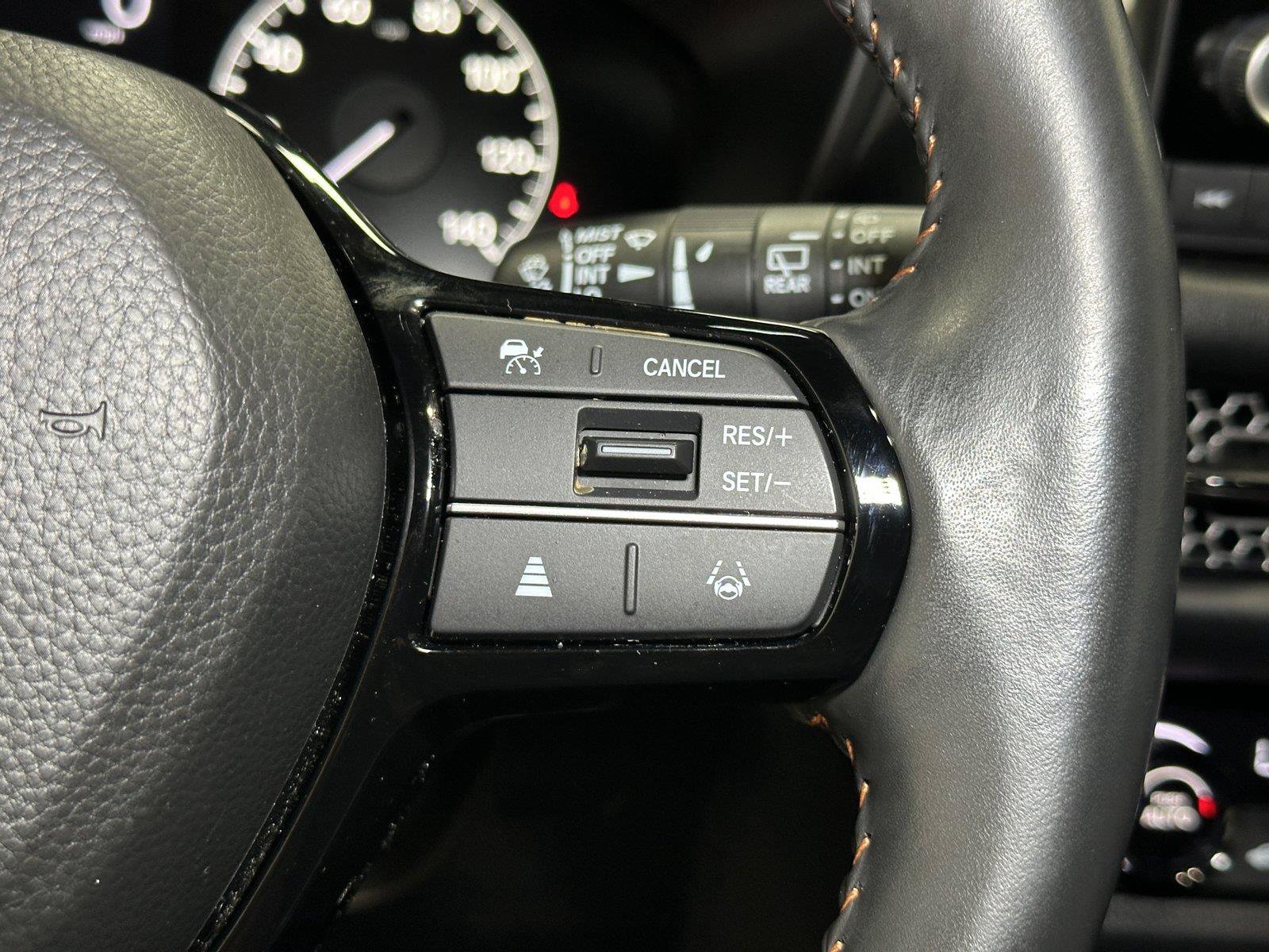 Used 2024 Honda HR-V Sport image 25