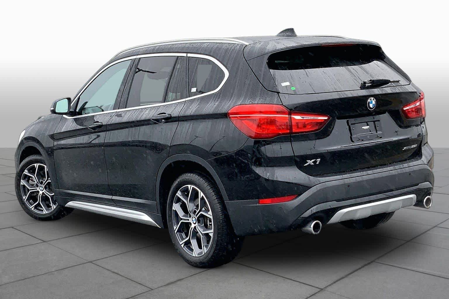 Used 2022 BMW X1 xDrive28i w/ Convenience Package AWD/4WD image 11