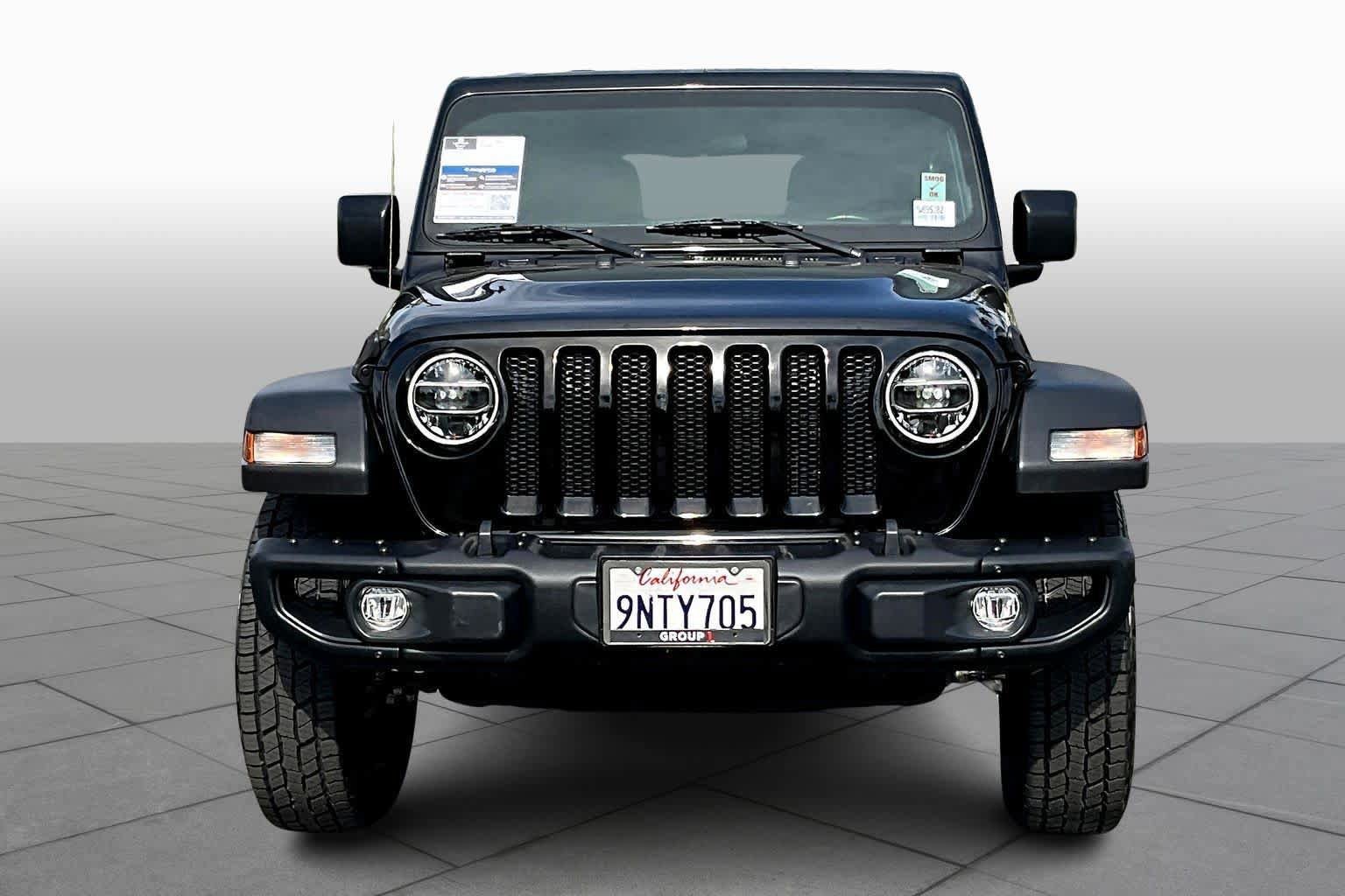 Used 2021 Jeep Wrangler Unlimited Sport AWD/4WD image 3