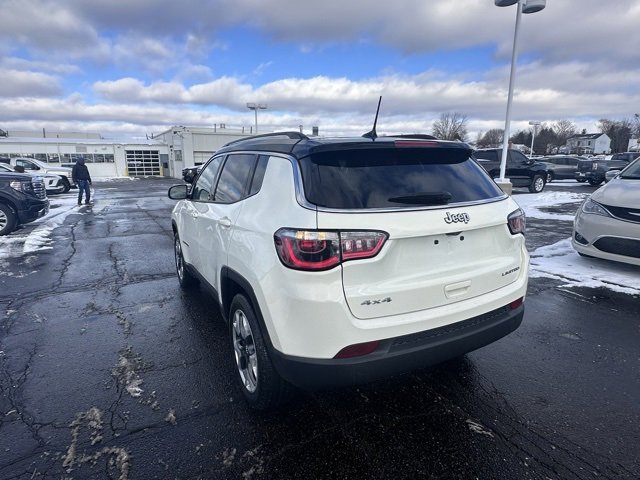 Used 2018 Jeep Compass Limited image 3