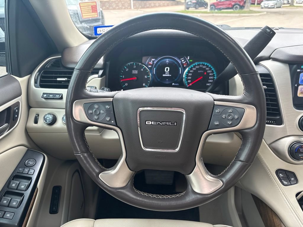 Used 2019 GMC Yukon Denali w/ Denali Ultimate Package AWD/4WD image 13