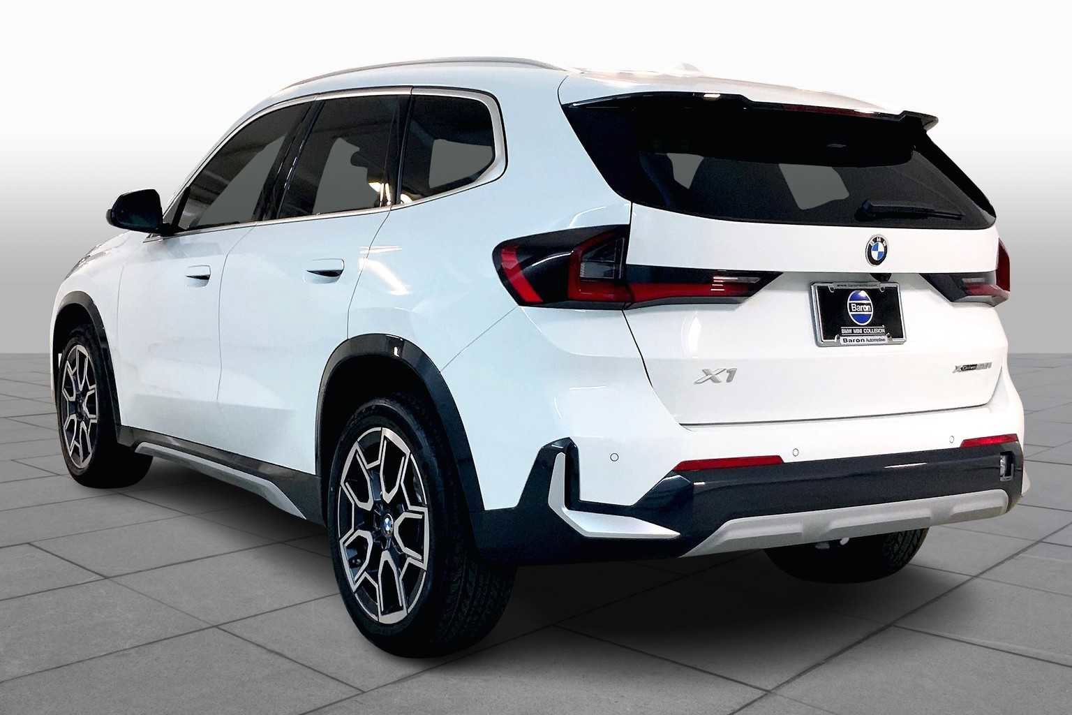 New 2026 BMW X1 xDrive28i w/ Convenience Package image 12