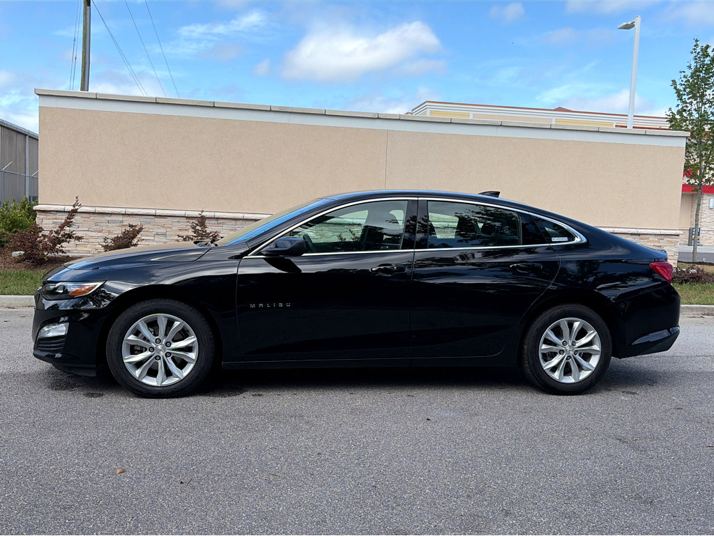 Used 2025 Chevrolet Malibu LT FWD image 25