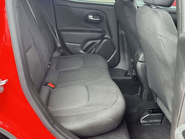 Used 2023 Jeep Renegade Latitude image 20