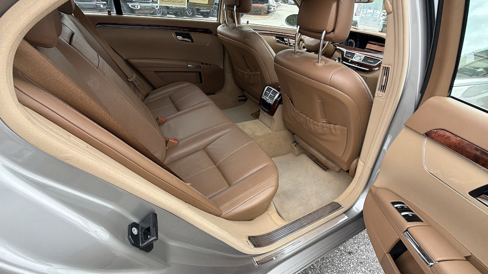 Used 2009 Mercedes-Benz S 550 4MATIC image 22