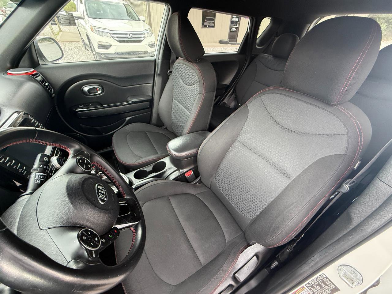 Used 2014 Kia Soul + FWD image 5