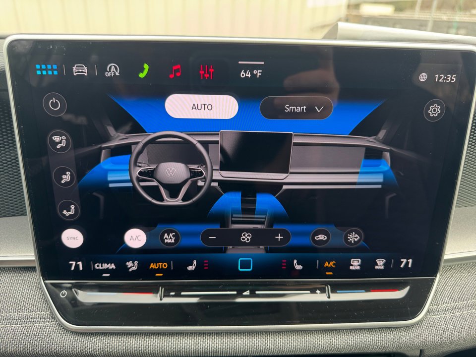 New 2026 Volkswagen Tiguan S FWD image 18