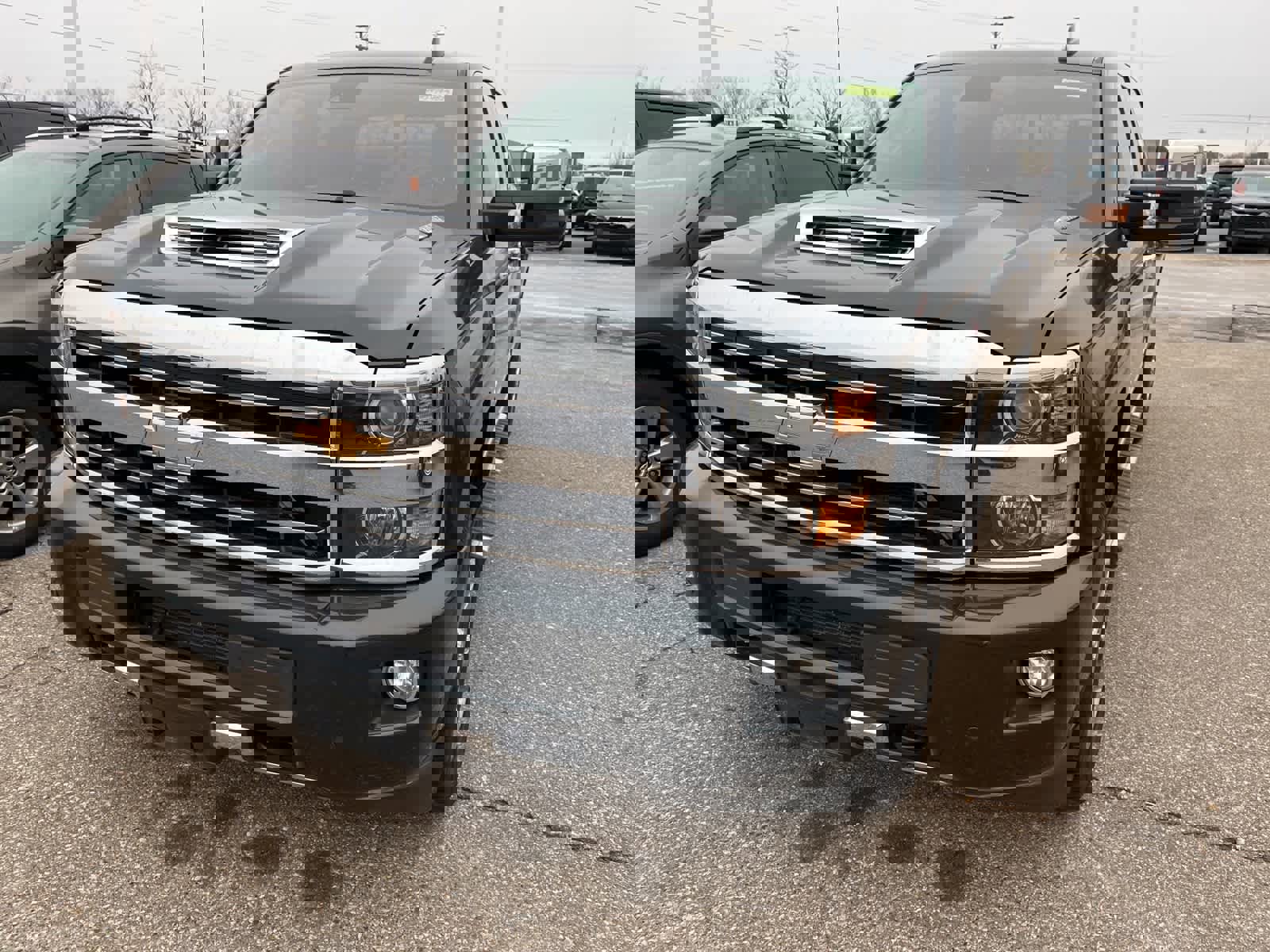 Used 2018 Chevrolet Silverado 2500 High Country image 4