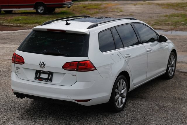 Used 2017 Volkswagen Golf SE FWD image 14
