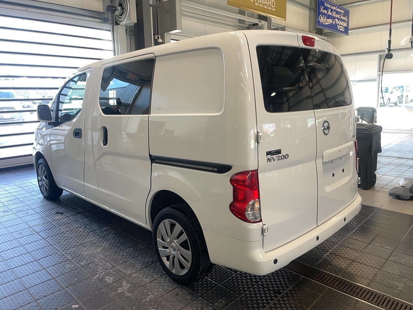 Used 2021 Nissan NV200 SV w/ Sliding Door Glass Package FWD image 17
