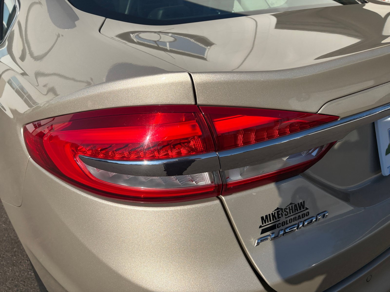 Used 2017 Ford Fusion SE w/ Fusion SE Technology Package AWD/4WD image 27