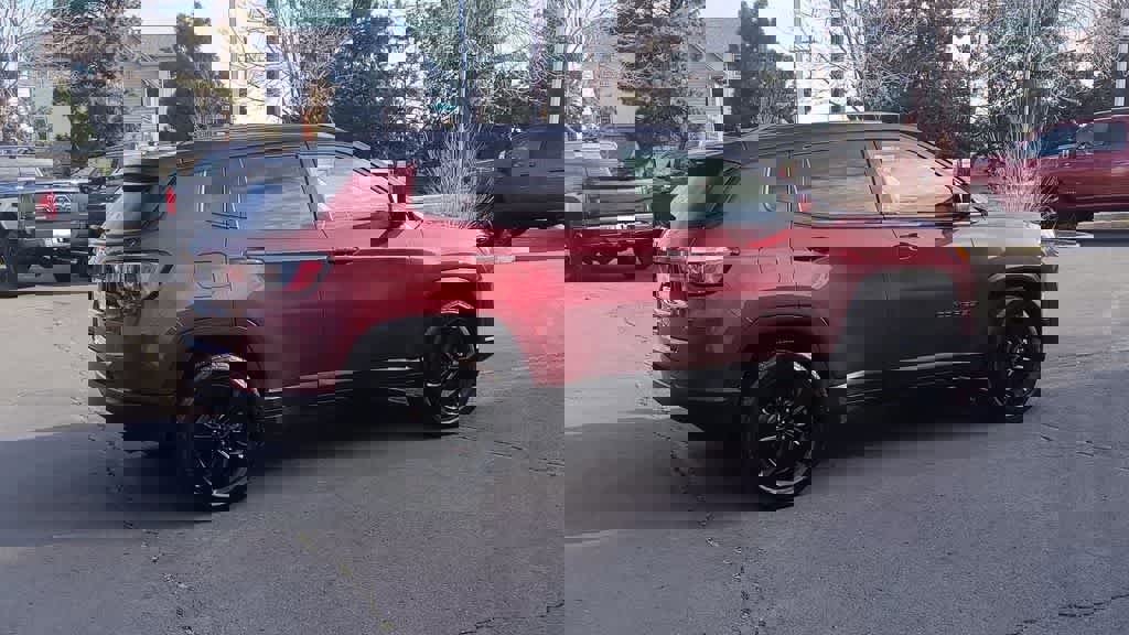 Used 2021 Jeep Compass Latitude image 9