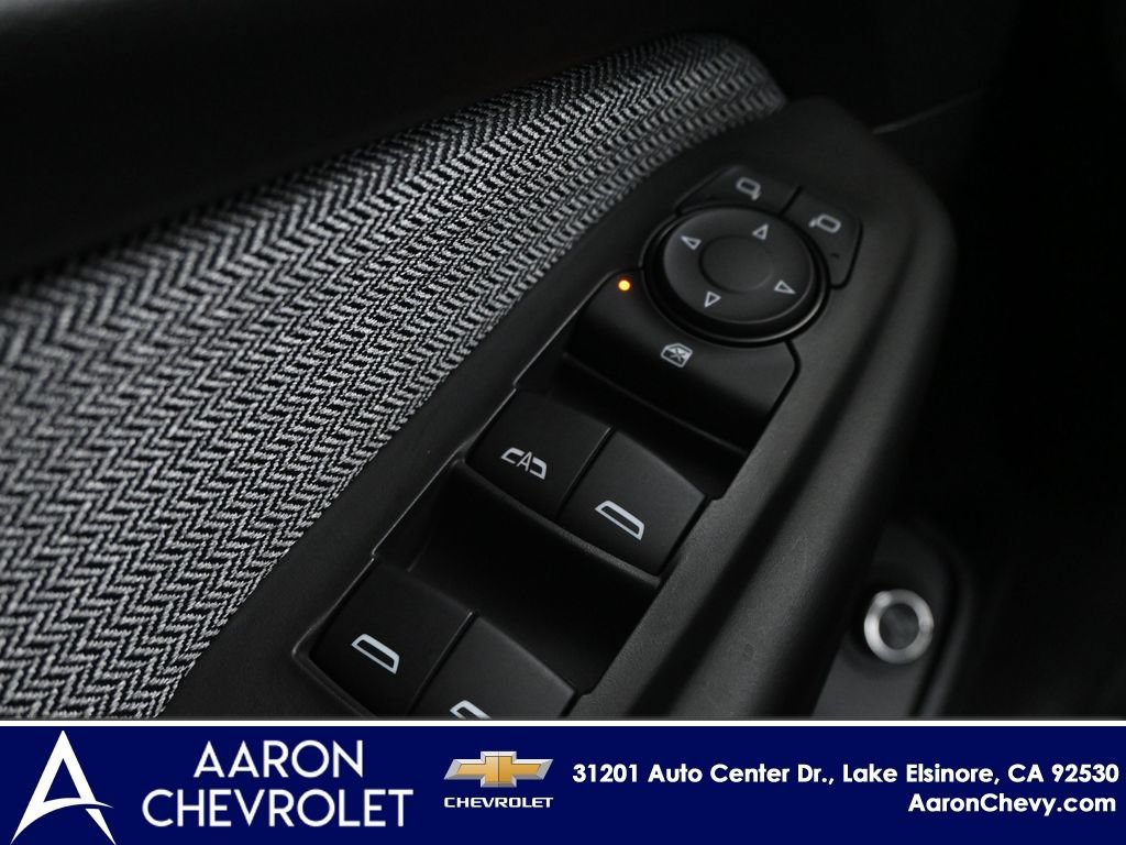 New 2025 Chevrolet TrailBlazer LT w/ Convenience Package FWD image 16