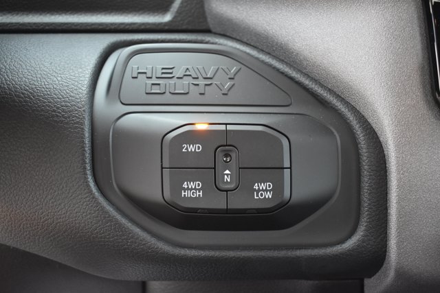 New 2026 RAM 3500 Tradesman AWD/4WD image 24