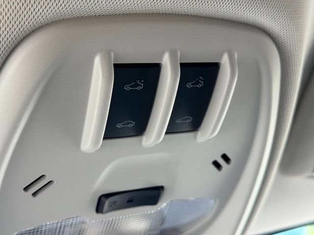 Used 2024 Chevrolet Trax ACTIV w/ Sunroof Package FWD image 18