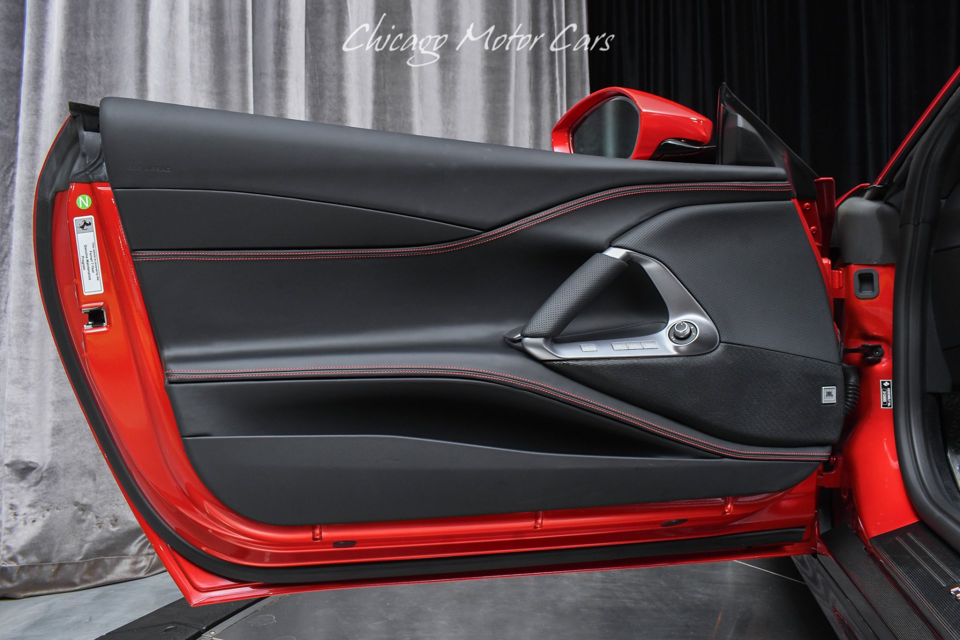 Used 2023 Ferrari 812 GTS RWD image 17