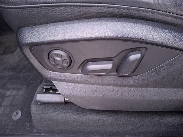 Used 2017 Audi Q7 3.0T Premium Plus w/ Premium Plus Package image 18