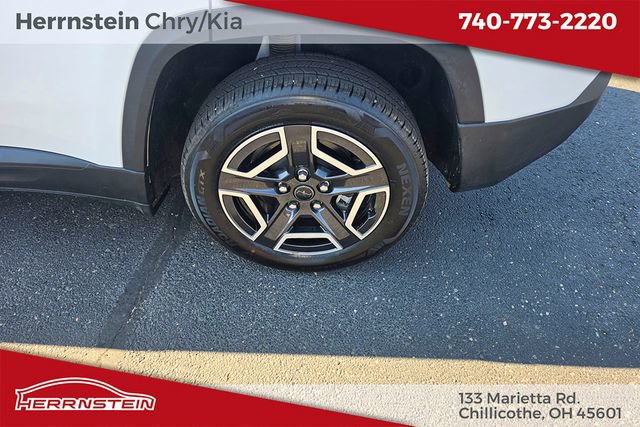 Used 2026 Jeep Cherokee Limited AWD/4WD image 13