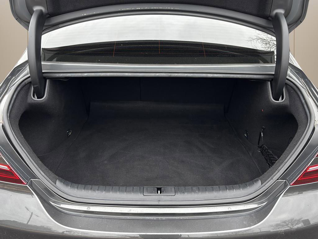 Used 2022 Genesis G70 3.3T image 14