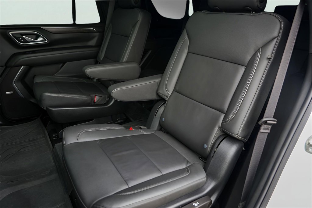 Used 2024 Chevrolet Tahoe Z71 w/ Off-Road Capability Package image 29