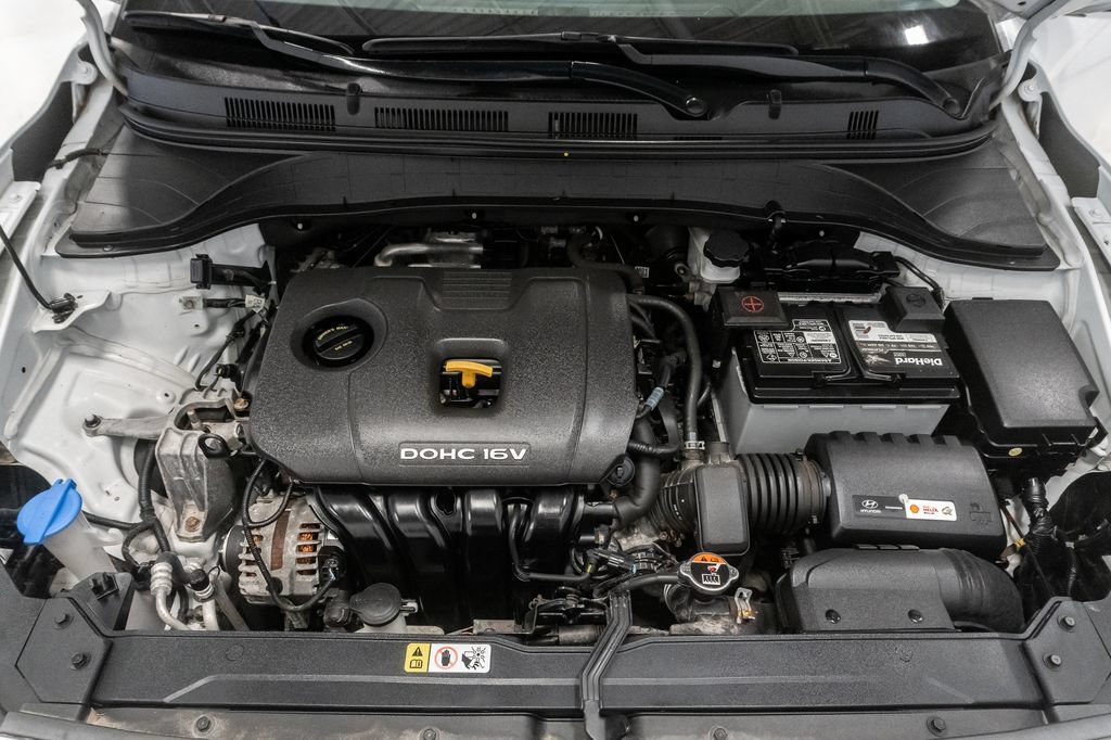 Used 2018 Hyundai Kona SE FWD image 3
