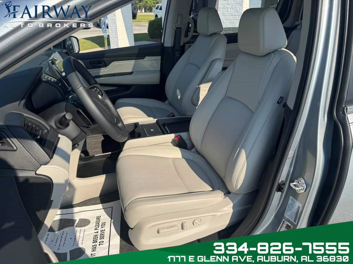 Used 2025 Honda Odyssey EX-L image 10