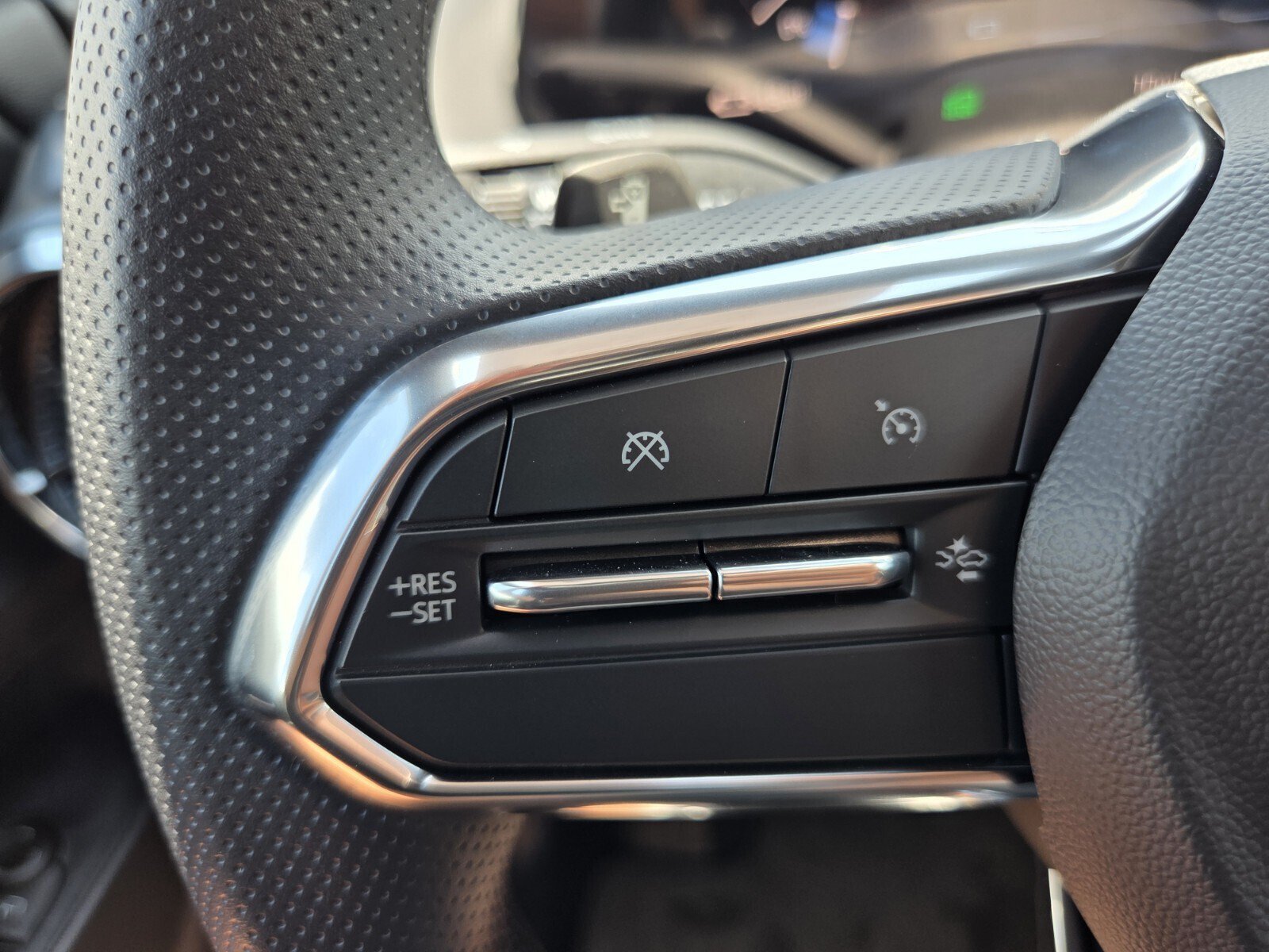 New 2026 Chevrolet Equinox EV LT FWD image 13