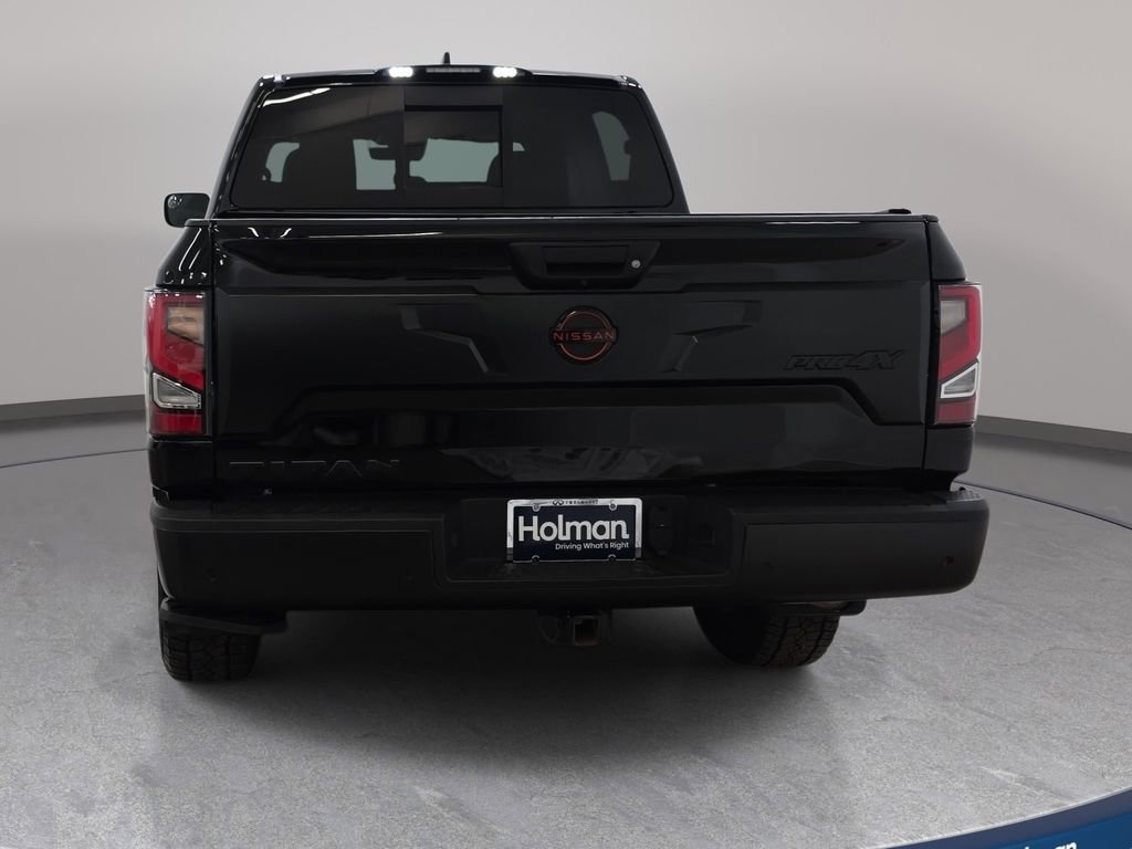Used 2023 Nissan Titan PRO-4X w/ Pro-4x Convenience Package AWD/4WD image 7