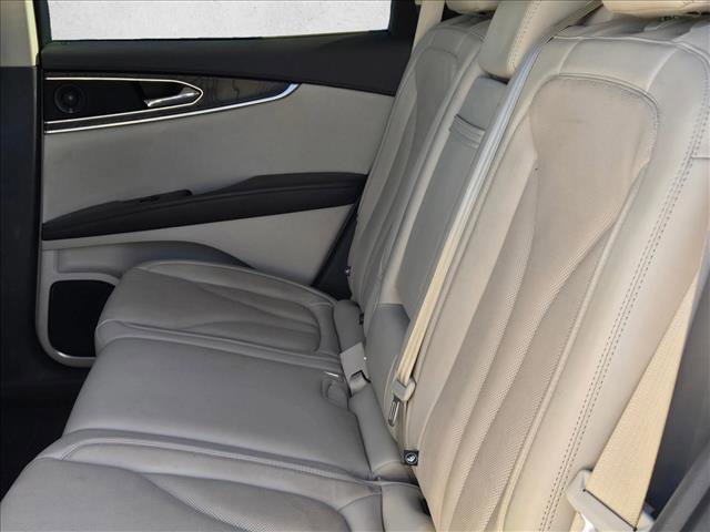 Used 2019 Lincoln Nautilus Reserve image 20