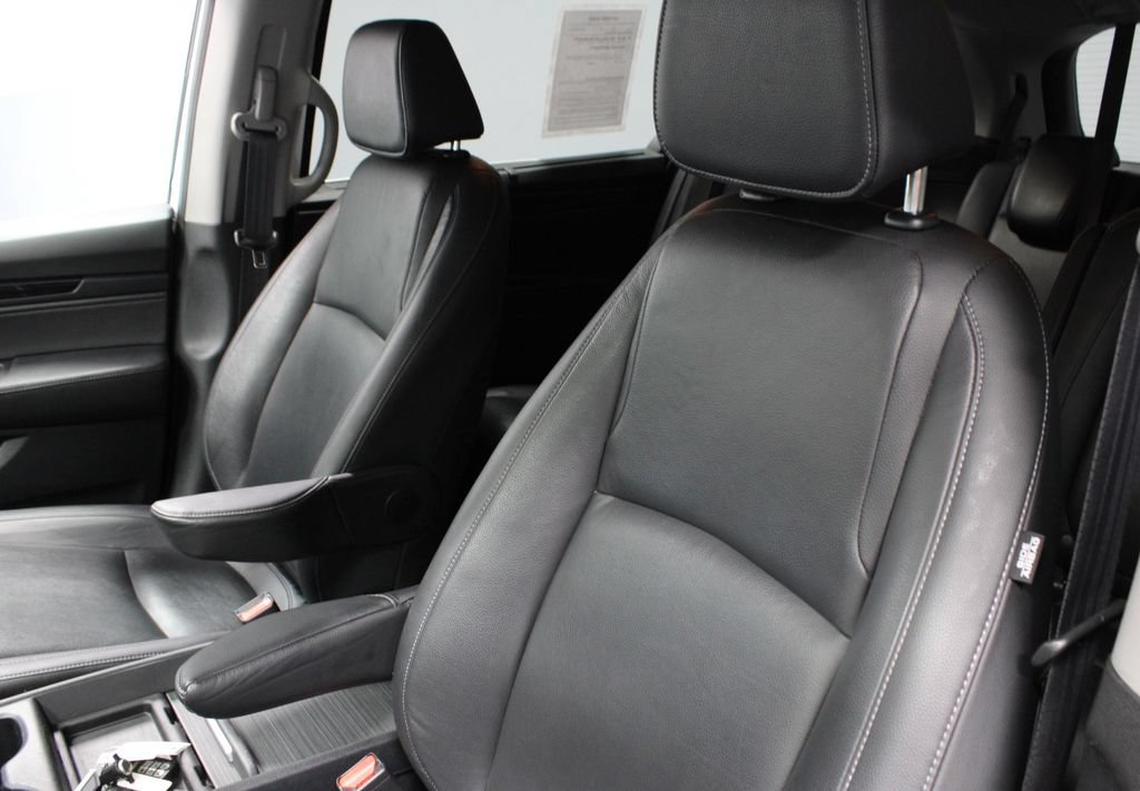 Used 2023 Honda Odyssey Touring image 28