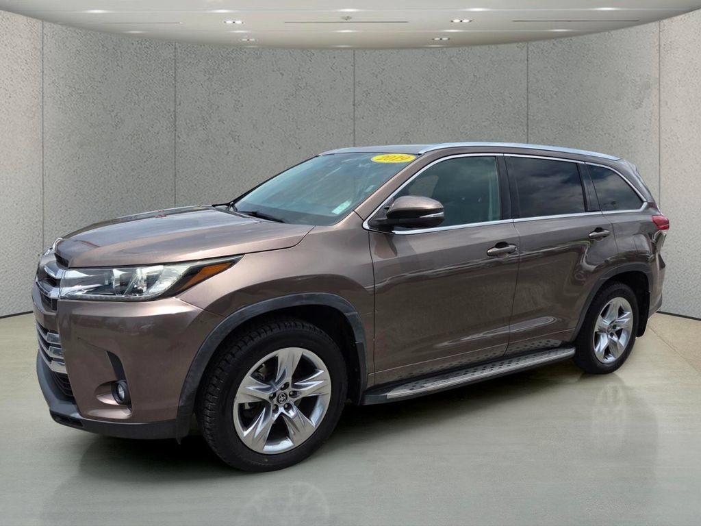 Used 2019 Toyota Highlander Limited FWD image 9