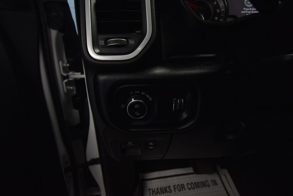 Used 2020 RAM 1500 Big Horn AWD/4WD image 7
