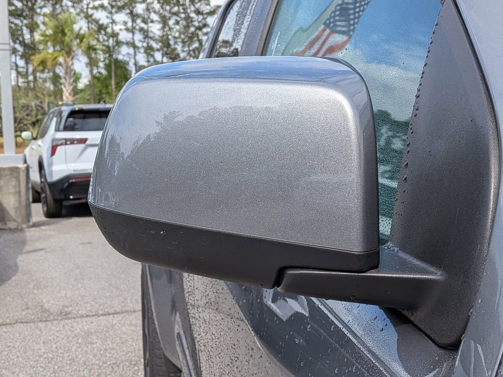 Used 2020 Chevrolet Colorado LT w/ Colorado RST Special Edition image 12