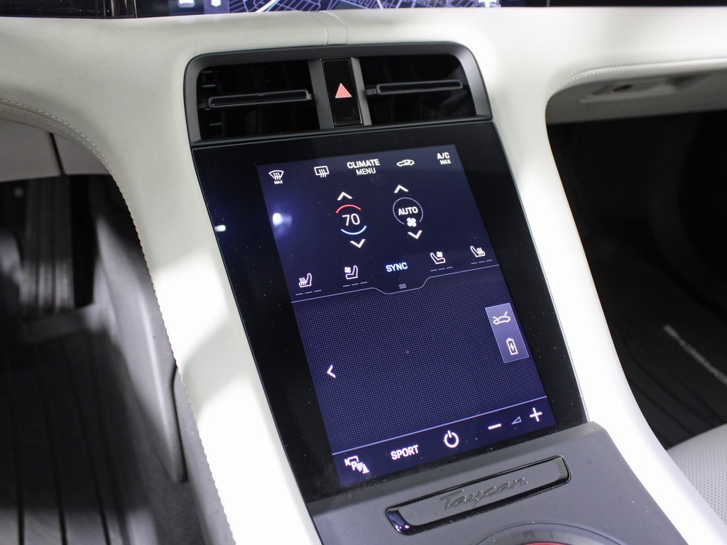 Used 2021 Porsche Taycan 4S image 30