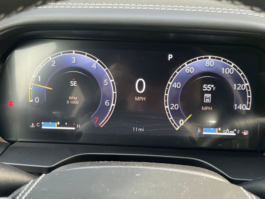 New 2025 Jeep Grand Cherokee L Overland w/ Luxury Tech Group IV image 3