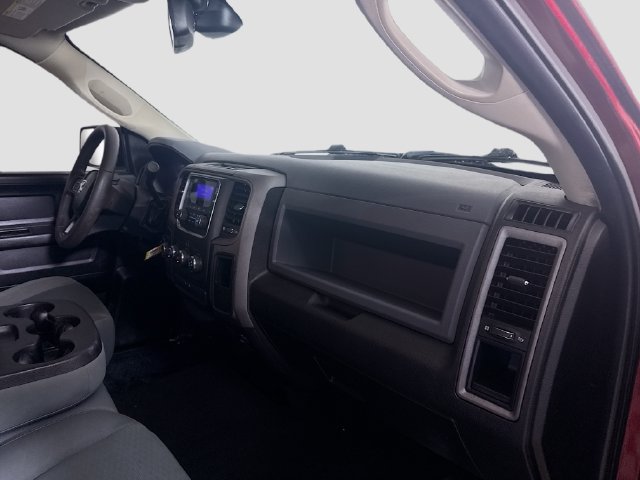 Used 2019 RAM 1500 ST AWD/4WD image 27