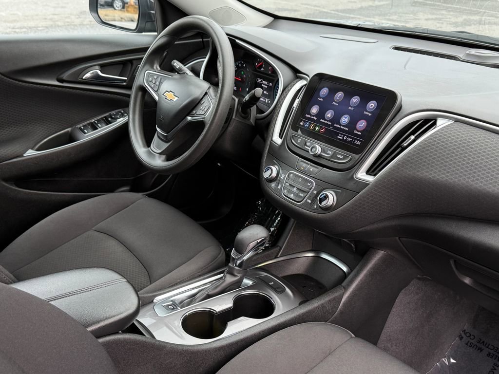 Used 2023 Chevrolet Malibu LT image 8