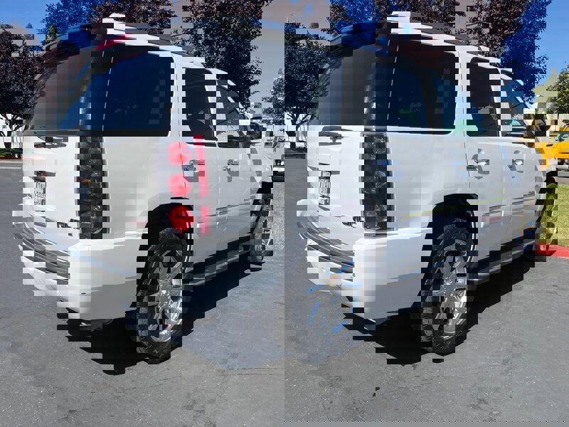 Used 2013 GMC Yukon Denali image 13