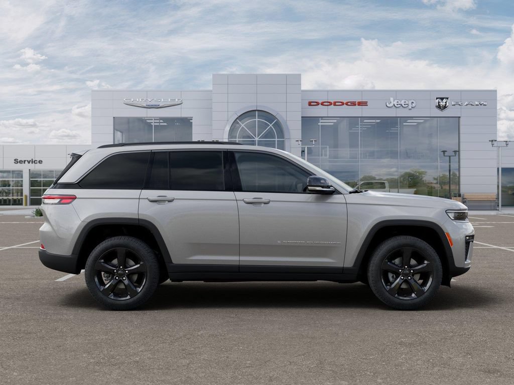New 2026 Jeep Grand Cherokee Limited w/ Limited Altitude Package RWD image 21