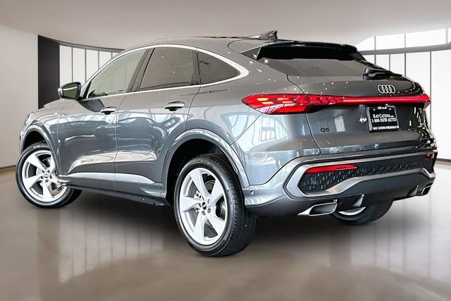 New 2025 Audi Q5 Premium Plus AWD/4WD image 3