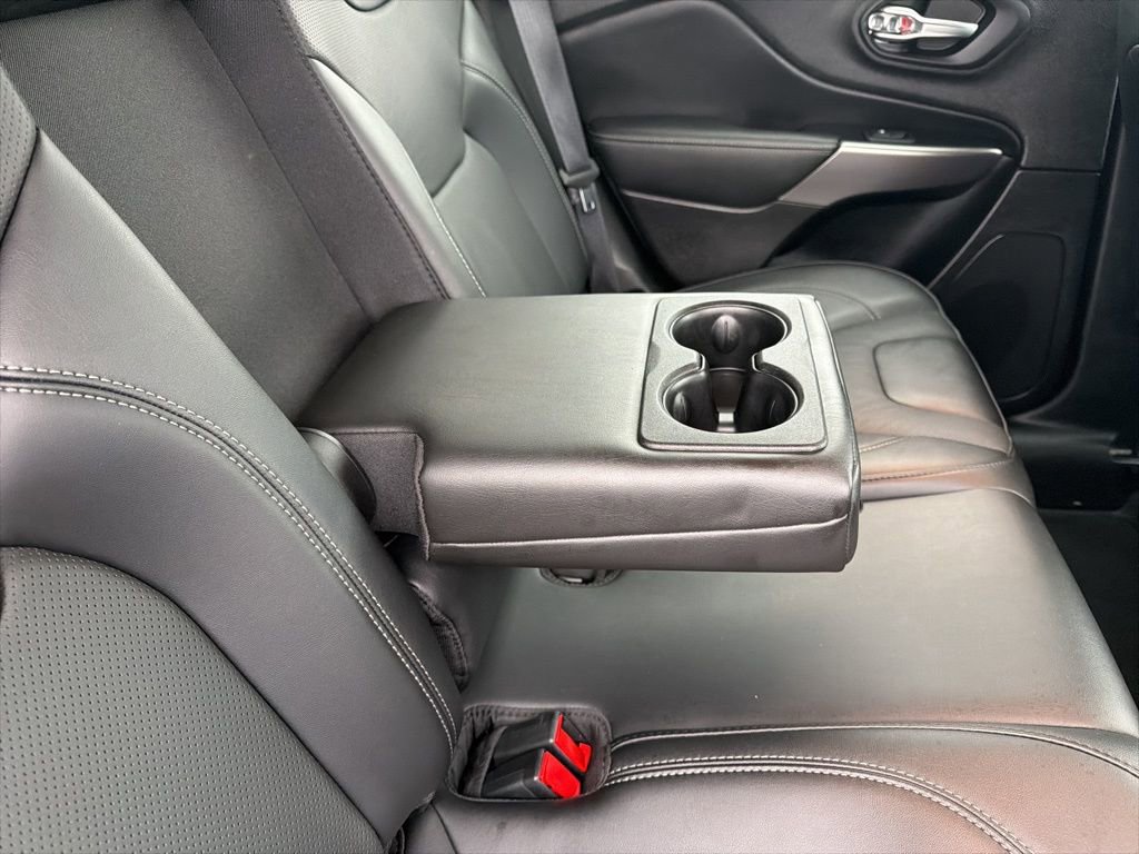 Used 2022 Jeep Cherokee Latitude Lux image 31