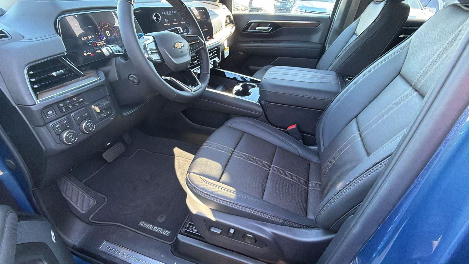 New 2026 Chevrolet Tahoe High Country AWD/4WD image 16