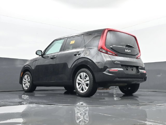Used 2022 Kia Soul LX FWD image 22